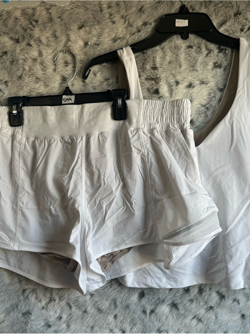 535. Lululemon set 2pc shorts cropped tank